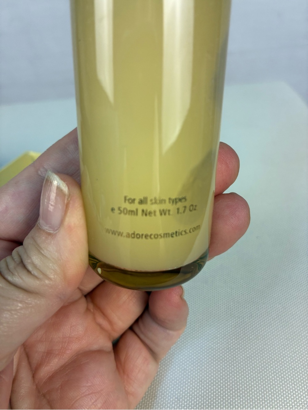 NIP Adore Skincare Essence Facial Serum 1.7 Oz - Picture 4 of 4